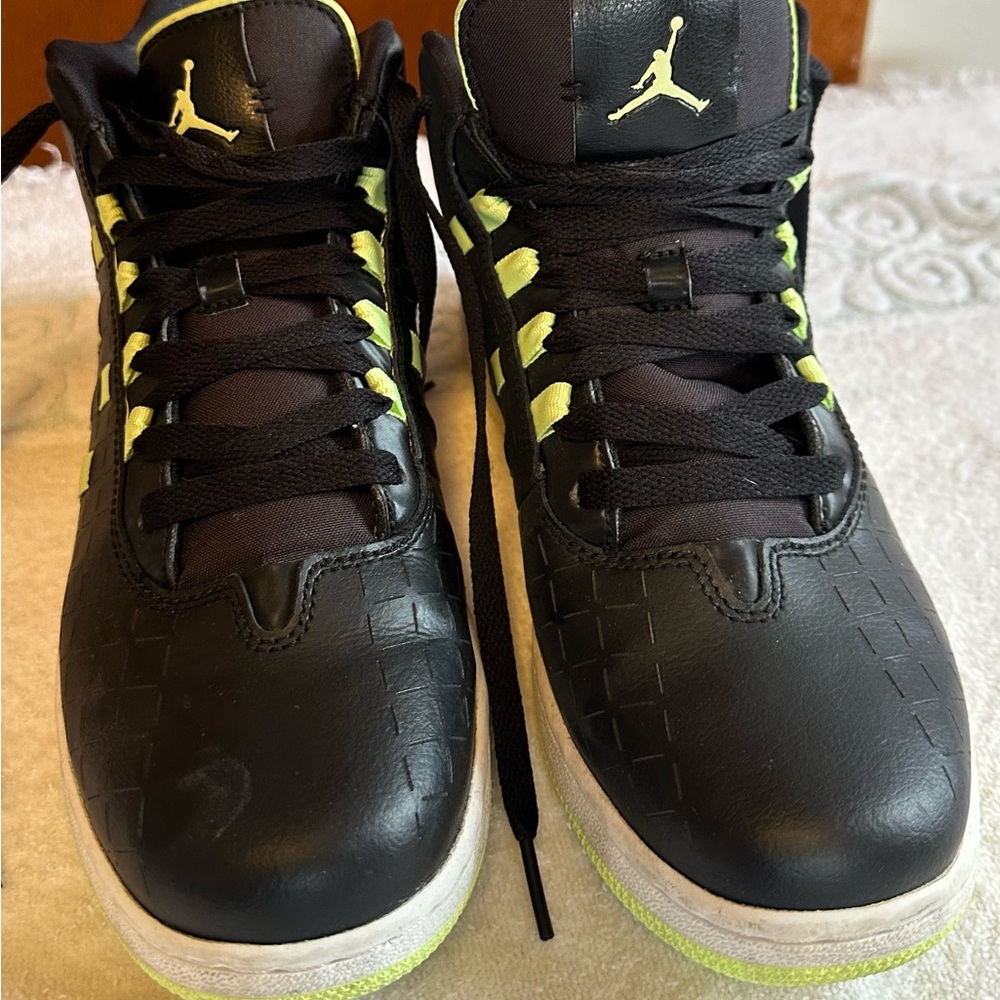 Jordan Illusion GG Black and White Sneakers